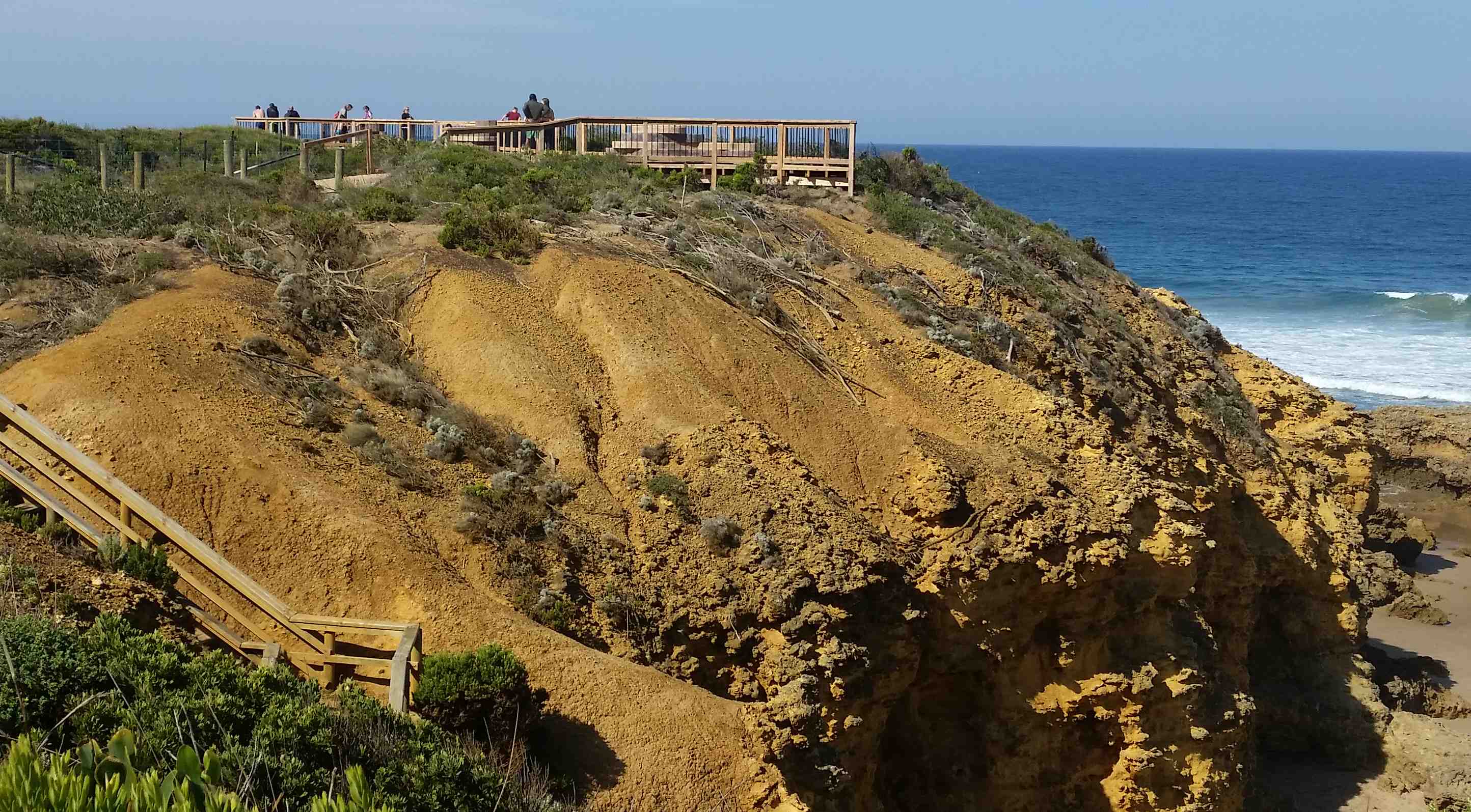 Rocky Point, Torquay – Lookout